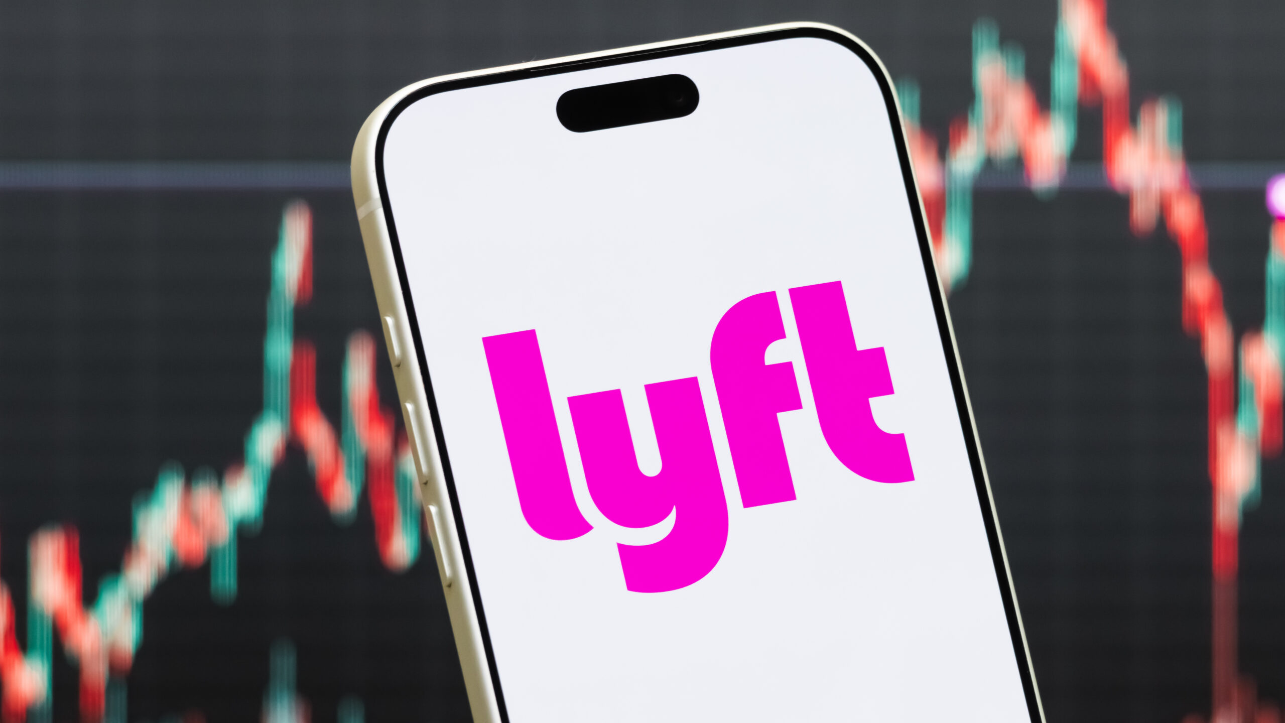 Lyft同意赔付2.725亿美元和解旧案，无须改变今后用工