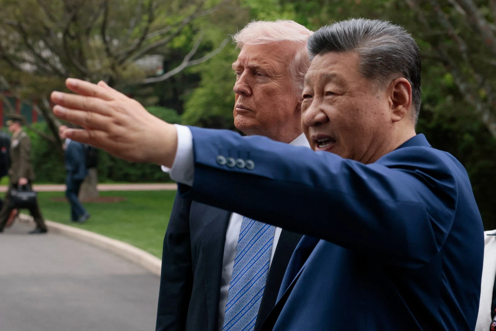 北京将台湾列为首条红线，特朗普会晤习近平难绕对台军售