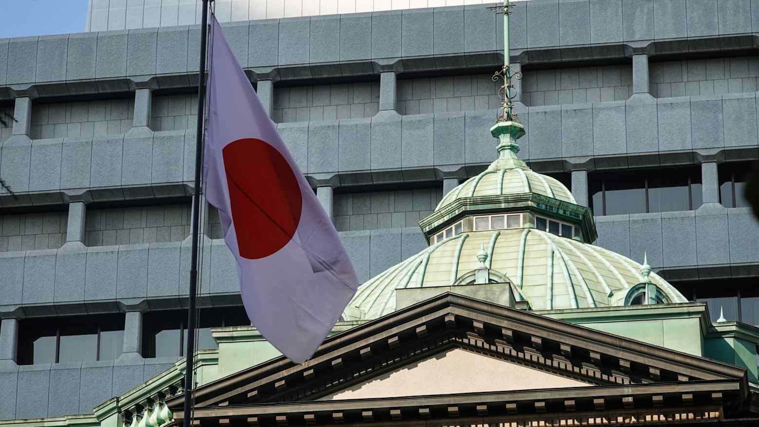 日本央行三个月再加息，1.25%利率压向脆弱复苏