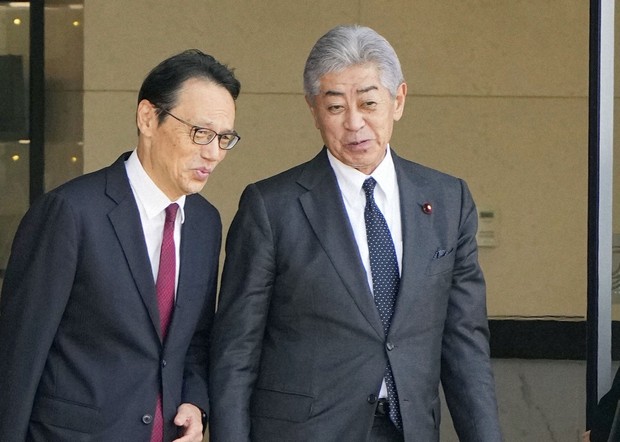 中国下注过气的日本前外相，借经贸会谈向高市政府施加压力