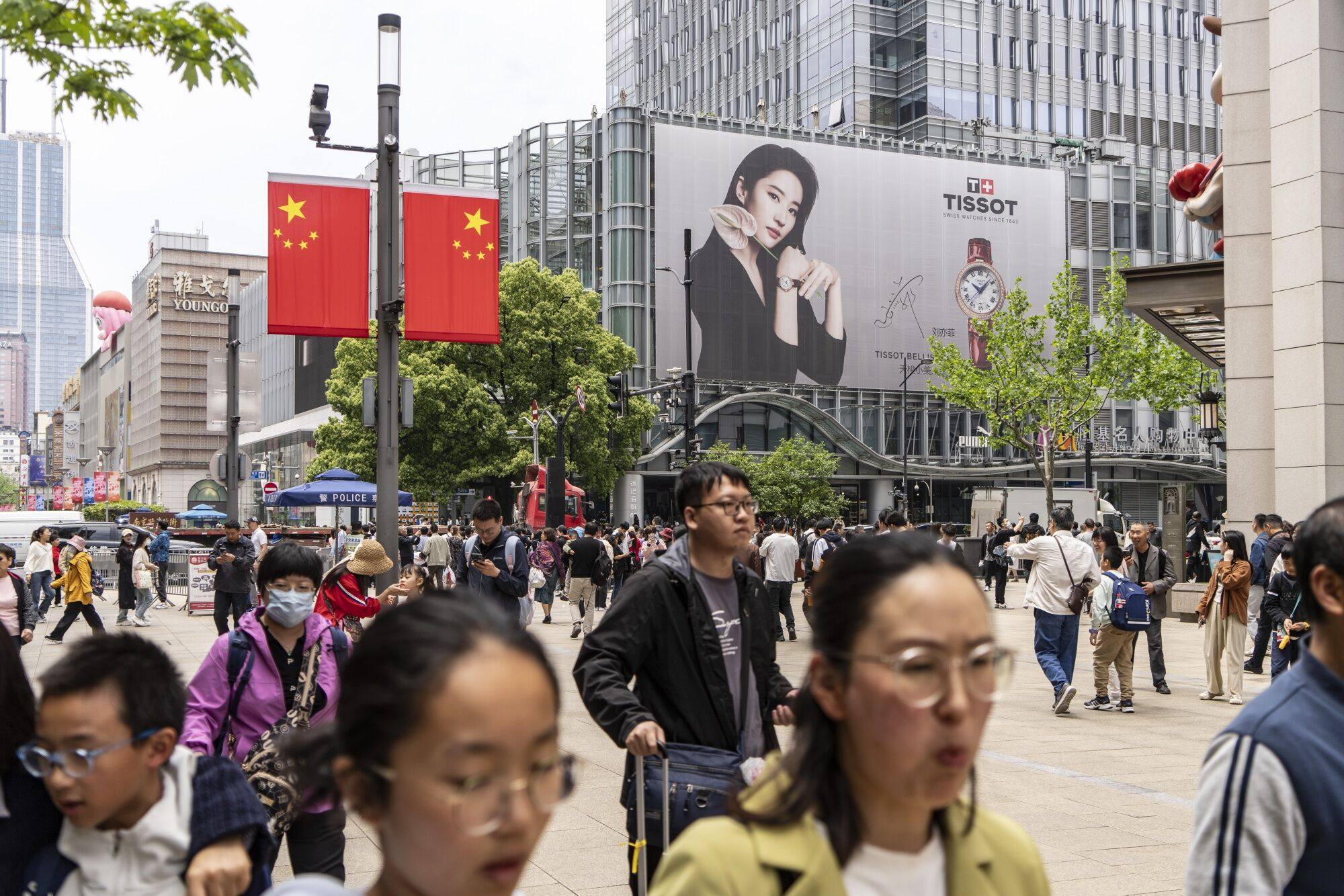 中国释放经济刺激信号，以应对严重加剧的经济放缓