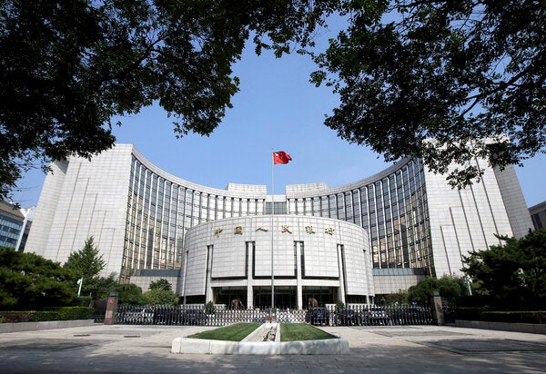 央行称无意贬值，解释不了中国顺差背后的弱内需与进口停滞