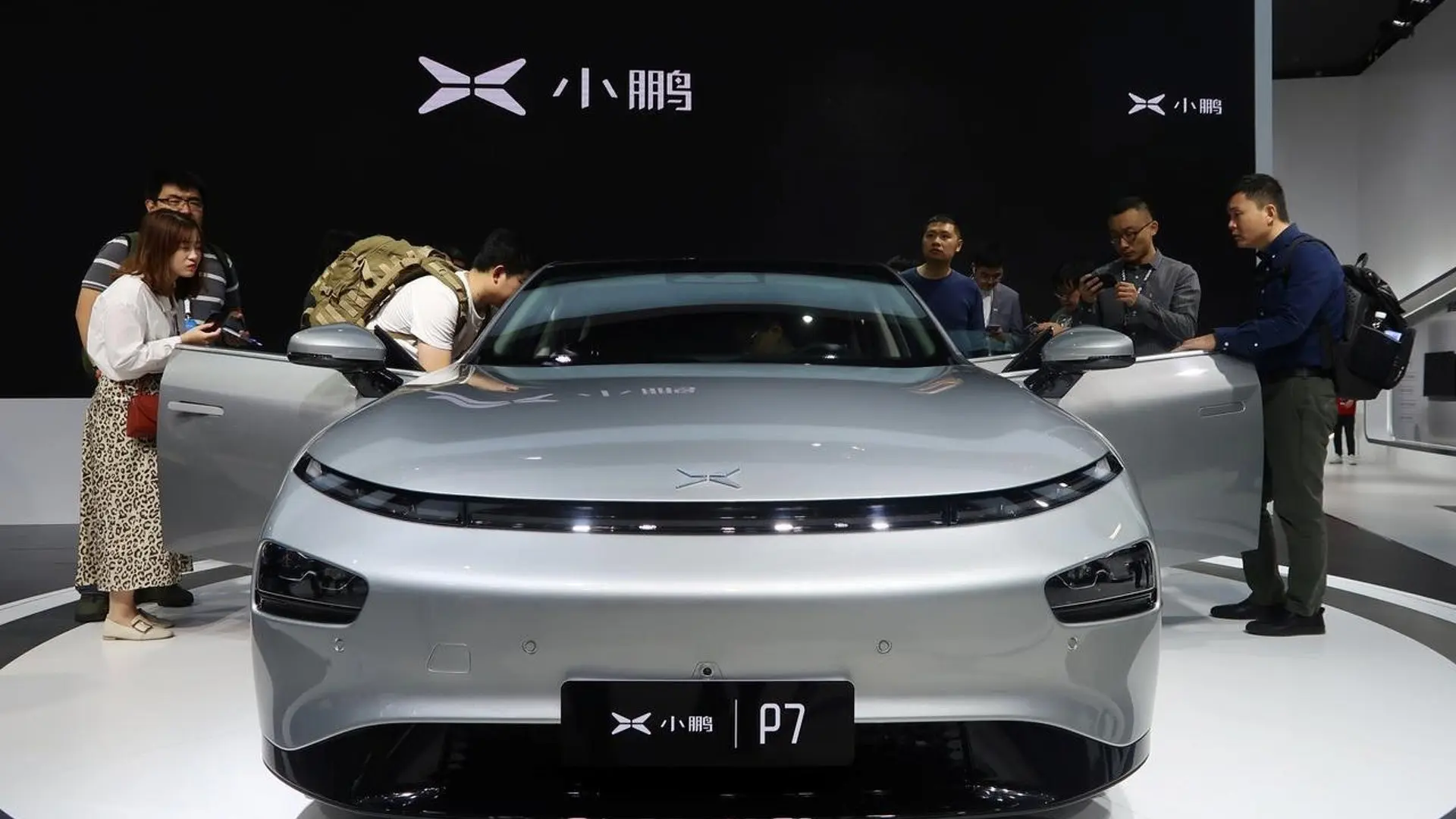 承诺不换代，两个月后推新版：中国电动车企让车主承担失信代价